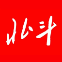 前网球运动员龙雨飞，在北京夺得匹克球女双冠军